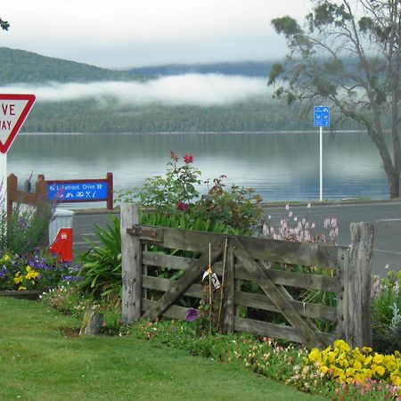 Lakefront Lodge Te Anau Exterior photo